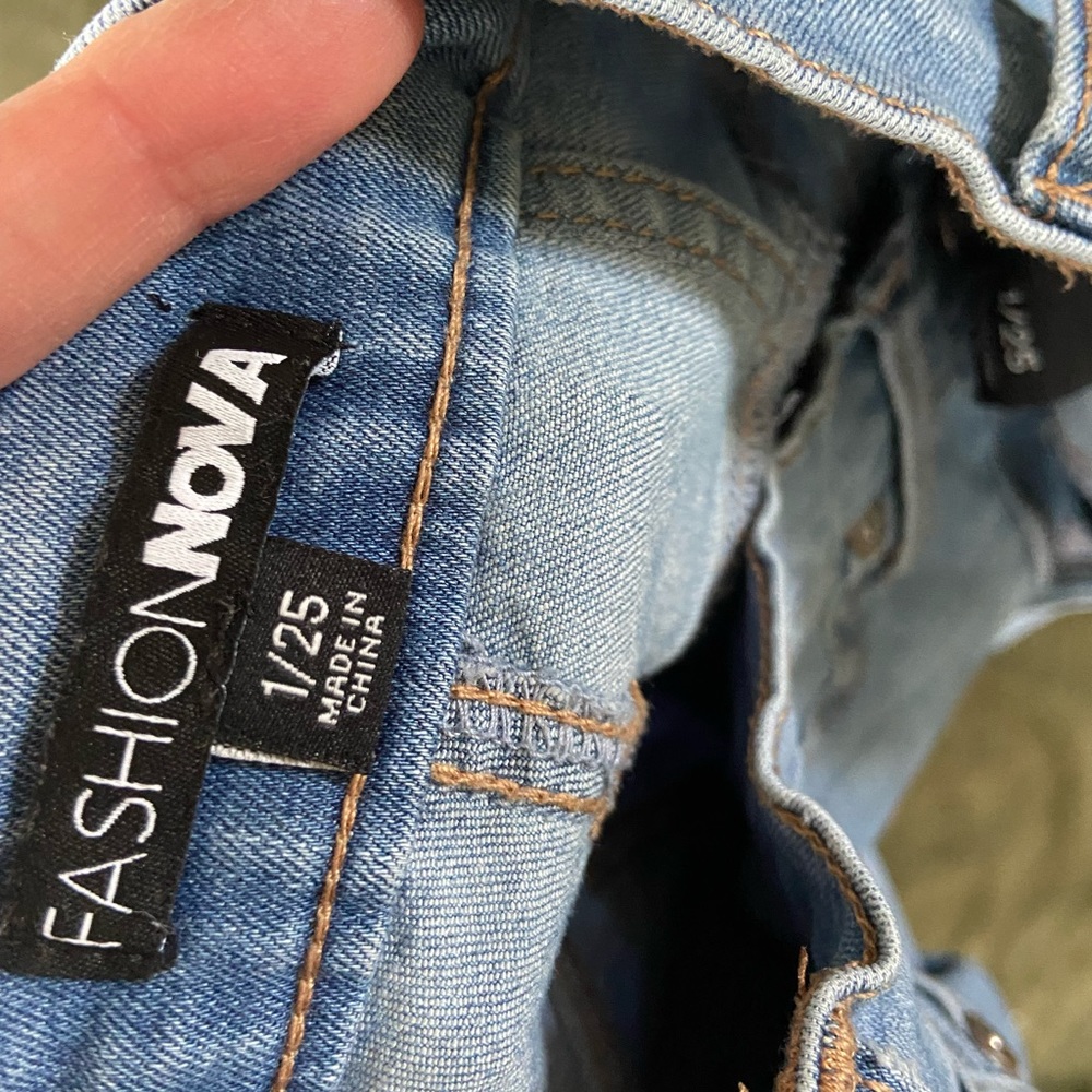 Fashion nova flare jeans